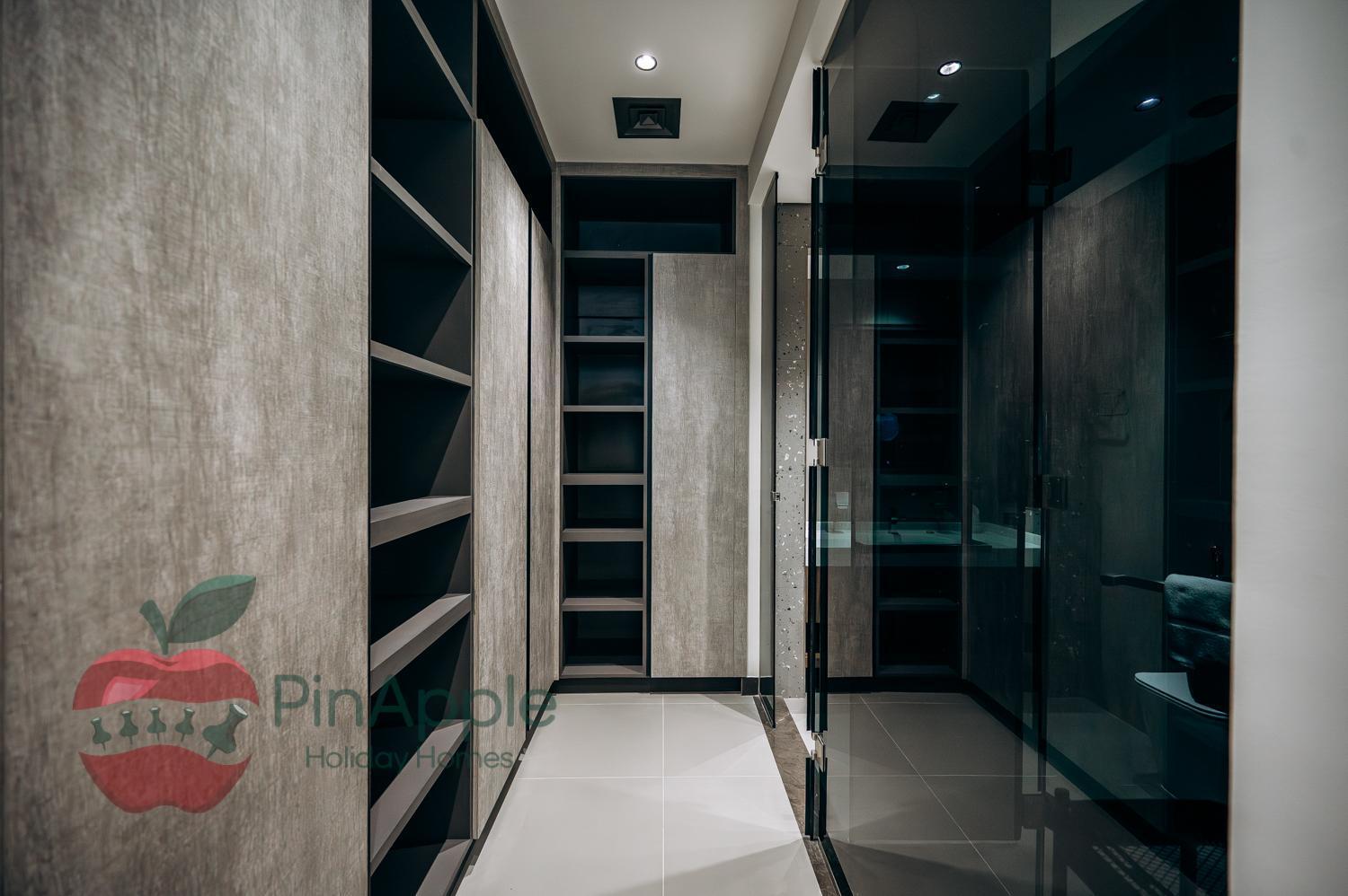 Brand New Spacious Close To Marina Walk Apartment Dubai