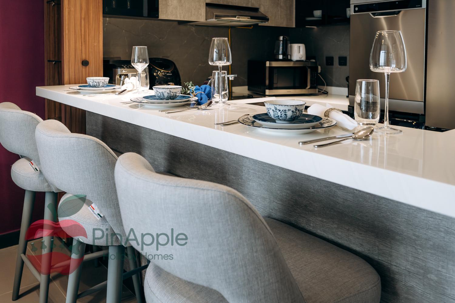 Brand New Spacious Close To Marina Walk Apartment